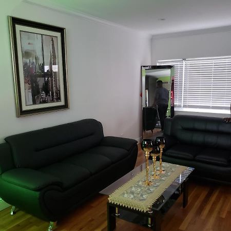 Comfortable Holiday Homestay New York Eksteriør billede