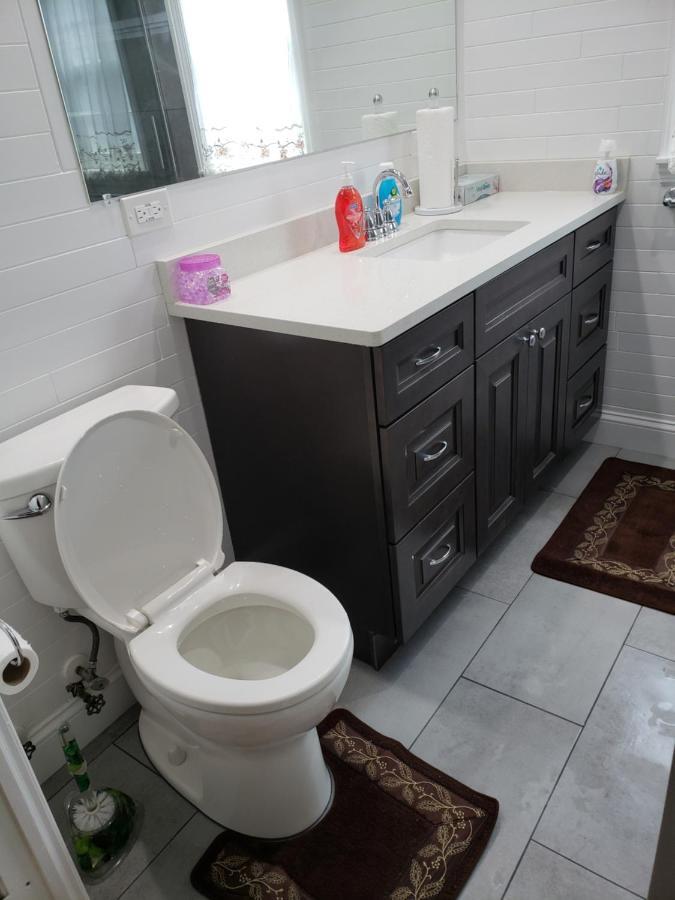 Comfortable Holiday Homestay New York Eksteriør billede
