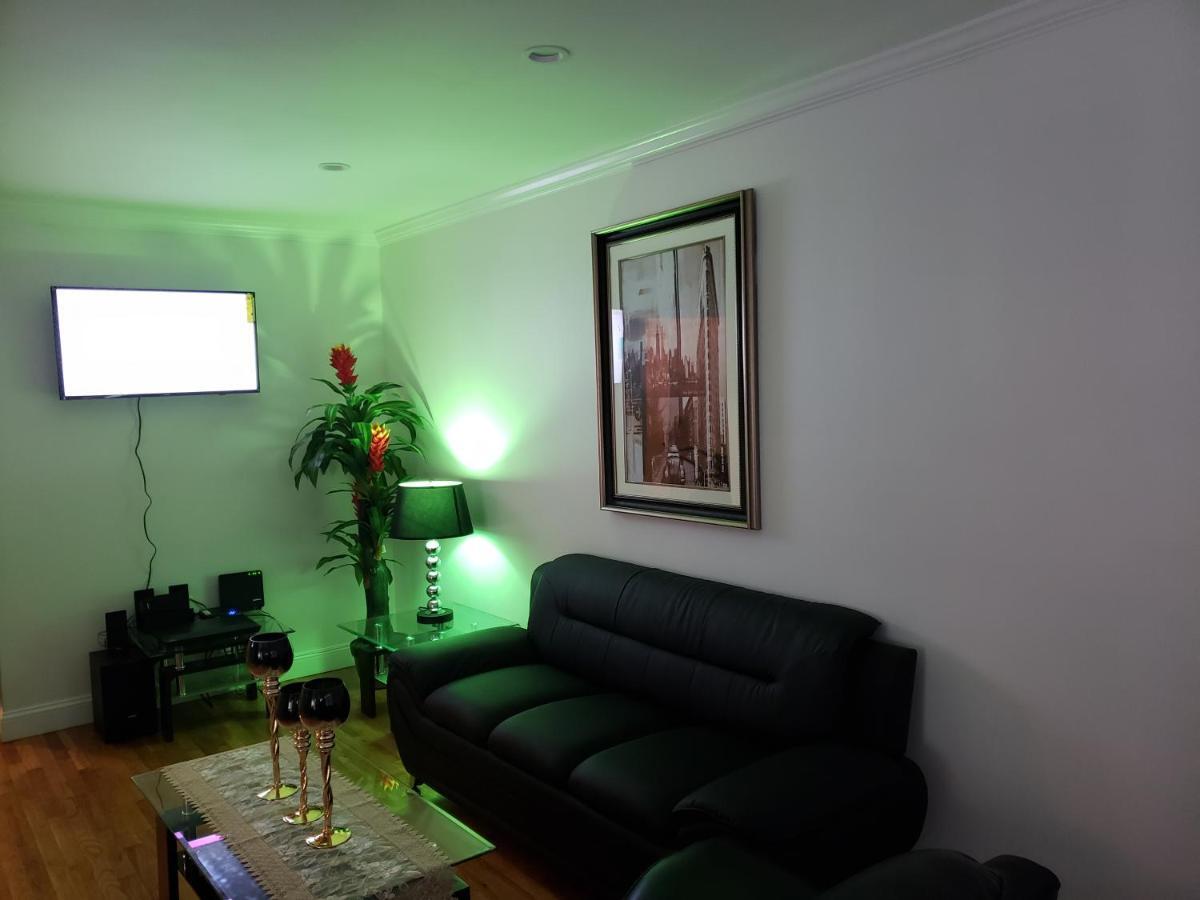 Comfortable Holiday Homestay New York Eksteriør billede
